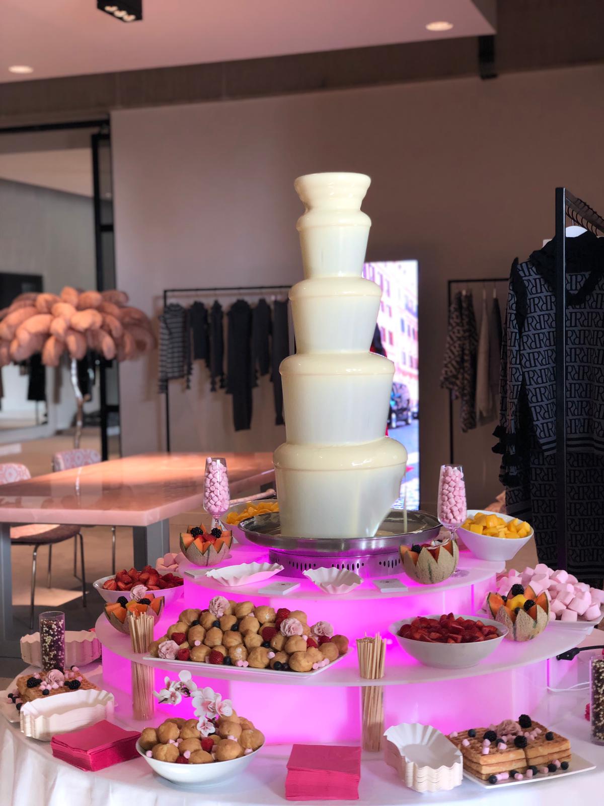 Klassieke Witte Chocoladefontein met LED verlichting